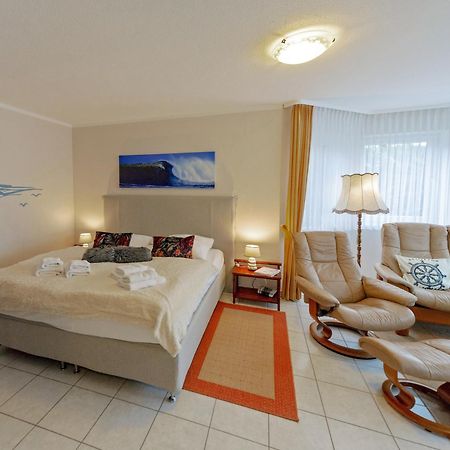 Ferienhaus Binz - Apt. 02 エクステリア 写真